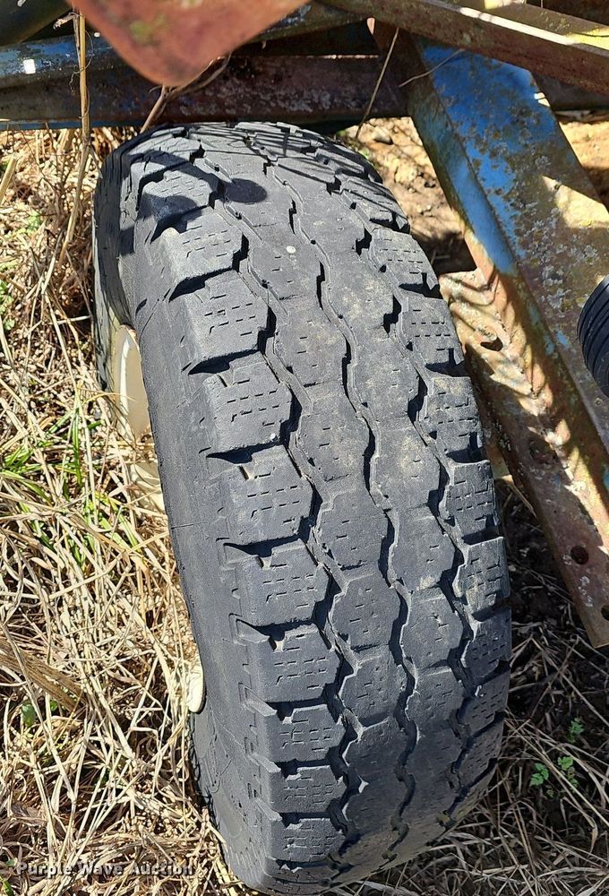 image for item EJ5904 Bale slicer 