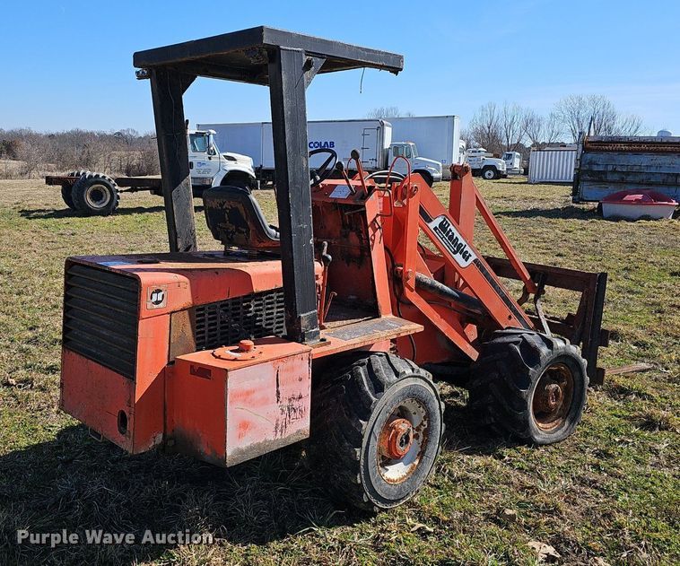 image for item EJ5908 Willmar Wrangler wheel loader