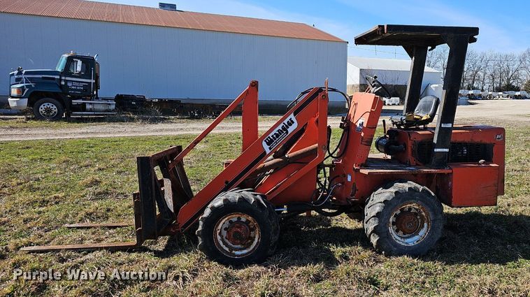 image for item EJ5908 Willmar Wrangler wheel loader