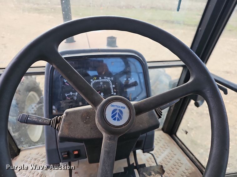 image for item EJ5940 1997 New Hollard 7740 SLE MFWD tractor