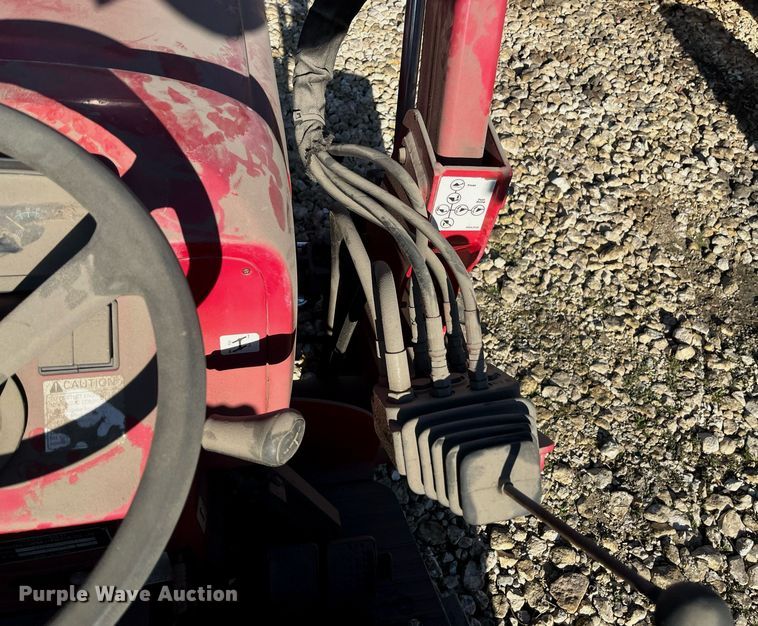 image for item JS9987 Mahindra  FS2542AUSIT MFWD tractor