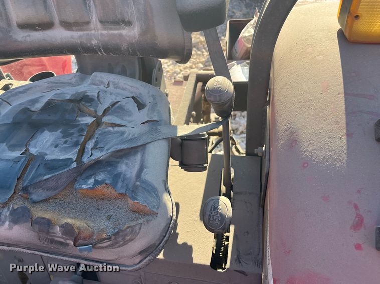 image for item JS9987 Mahindra  FS2542AUSIT MFWD tractor