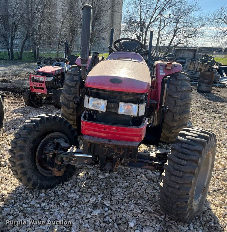 image for item JS9988 Mahindra  5545 MFWD tractor