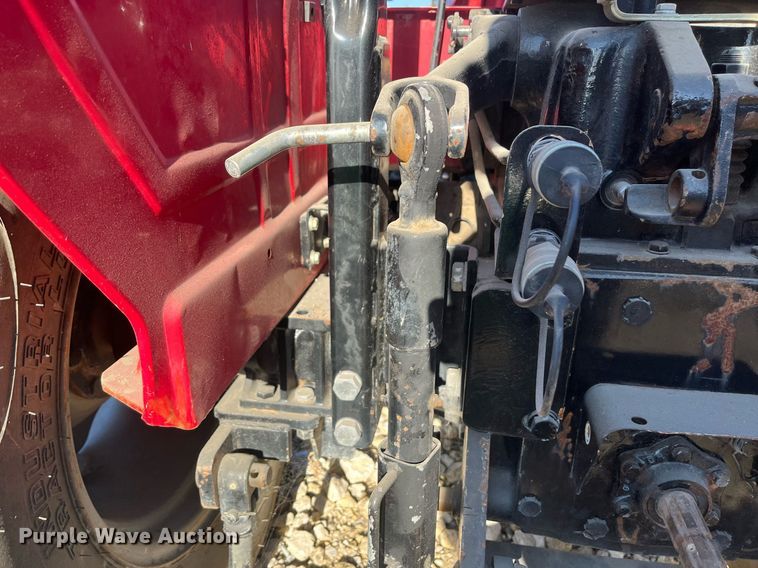 image for item JS9988 Mahindra  5545 MFWD tractor