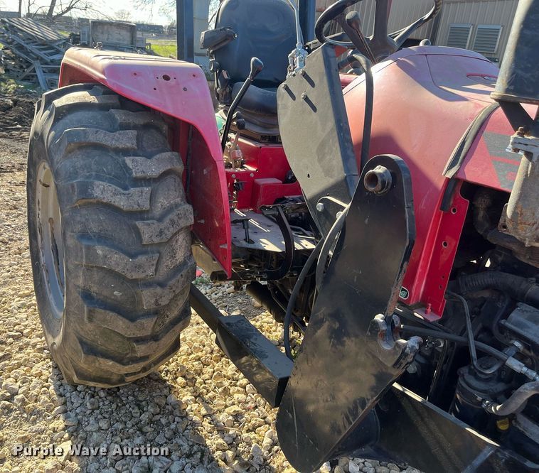 image for item JS9988 Mahindra  5545 MFWD tractor