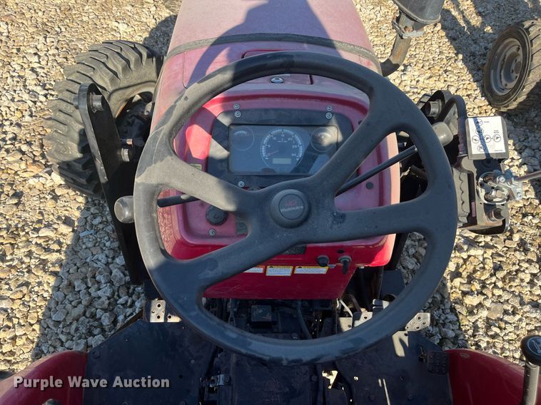 image for item JS9988 Mahindra  5545 MFWD tractor