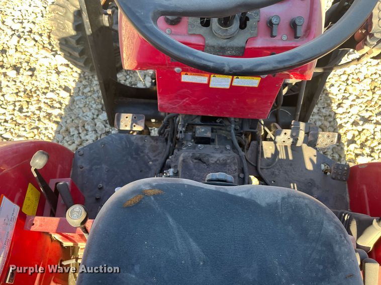 image for item JS9988 Mahindra  5545 MFWD tractor