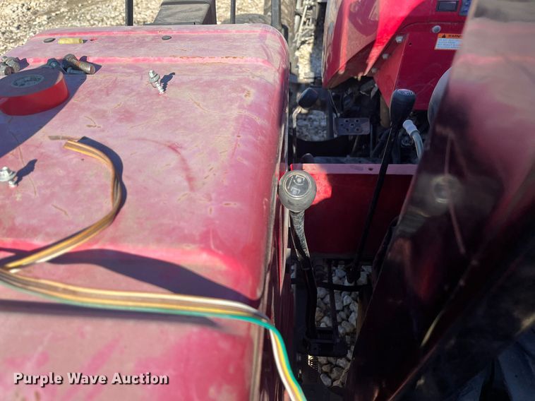 image for item JS9988 Mahindra  5545 MFWD tractor