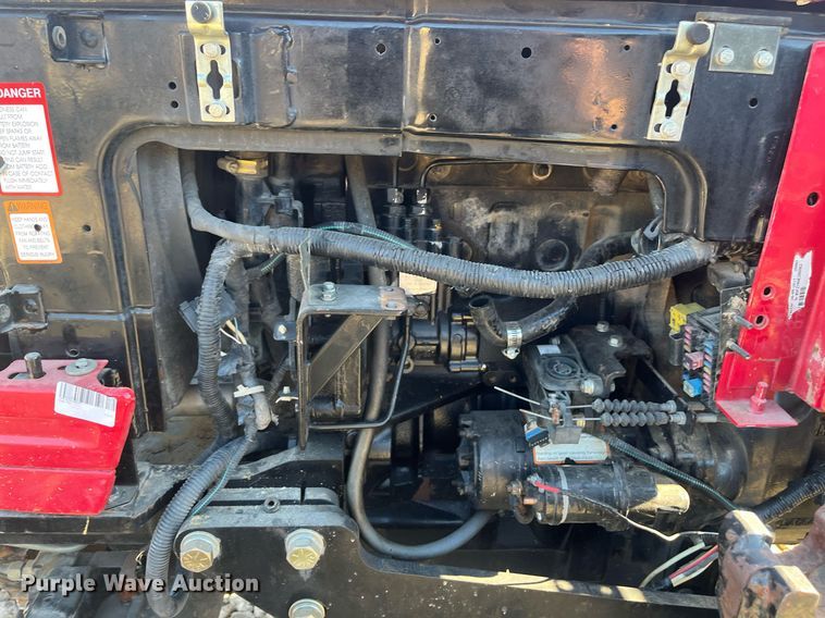 image for item JS9988 Mahindra  5545 MFWD tractor