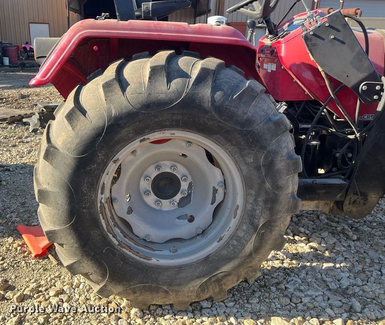 image for item JS9988 Mahindra  5545 MFWD tractor