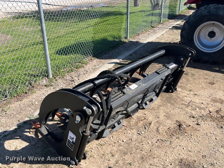 image for item JS9994 Skid steer grapple bucket