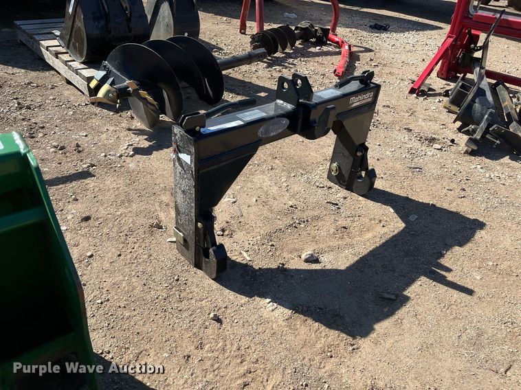 image for item JS9995 Mahindra  three point quick attach