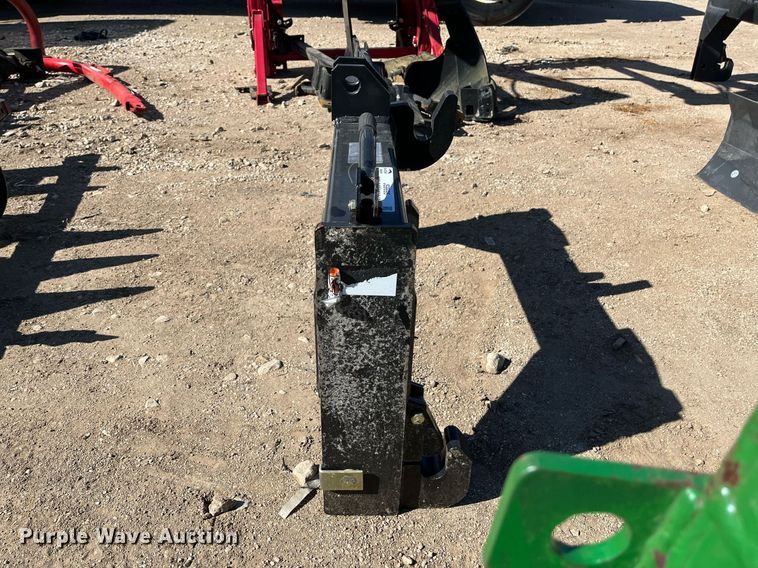 image for item JS9995 Mahindra  three point quick attach