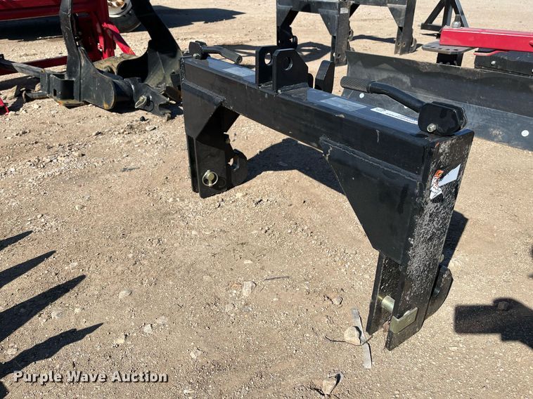 image for item JS9995 Mahindra  three point quick attach