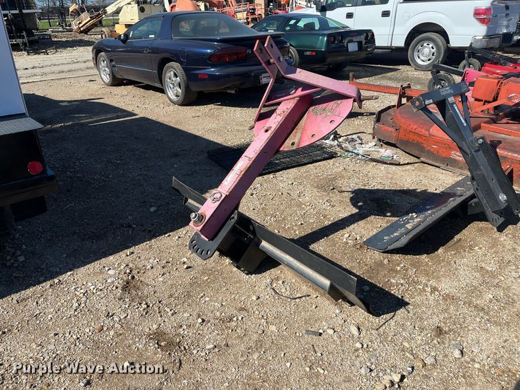 image for item JT9005 Mahindra  5' W blade