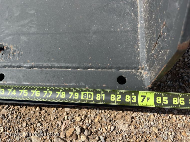 image for item JT9006 7' W bucket