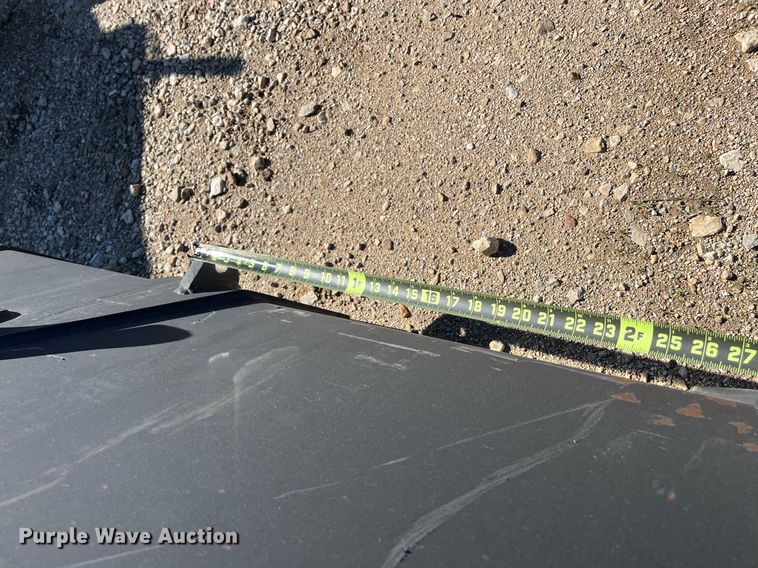 image for item JT9006 7' W bucket