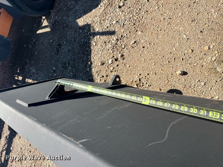 image for item JT9006 7' W bucket