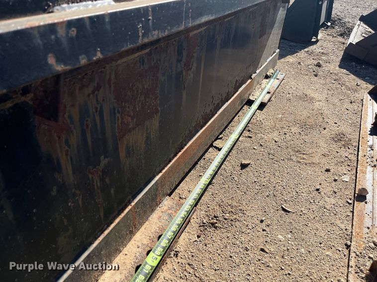 image for item JT9012 7' W bucket