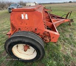 image for item KV9800 International 5100 grain drill