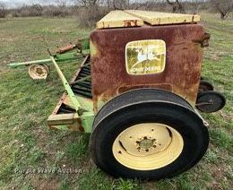 image for item KV9801 John Deere 8300 grain drill