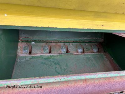 image for item KV9801 John Deere 8300 grain drill