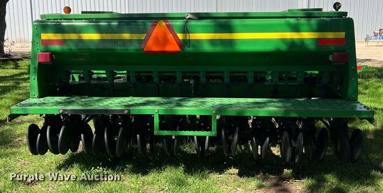 image for item KV9818 John Deere 455 grain drill