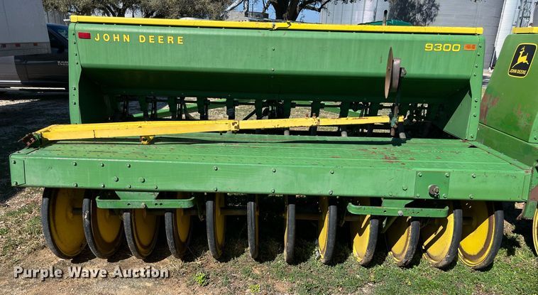 image for item KV9819 John Deere 9000 grain drill