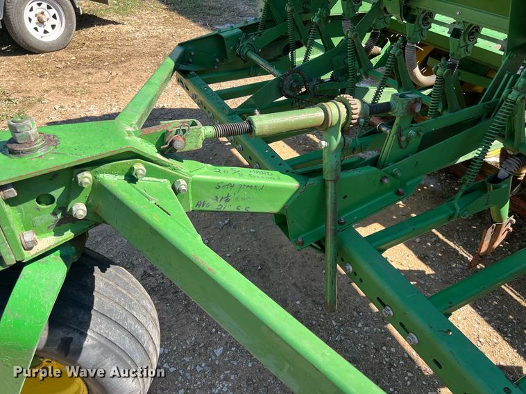 image for item KV9819 John Deere 9000 grain drill