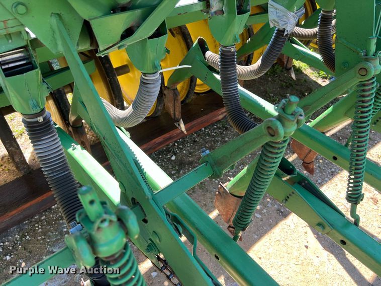 image for item KV9819 John Deere 9000 grain drill