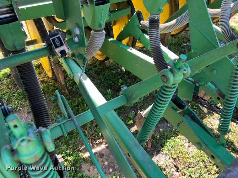image for item KV9819 John Deere 9000 grain drill