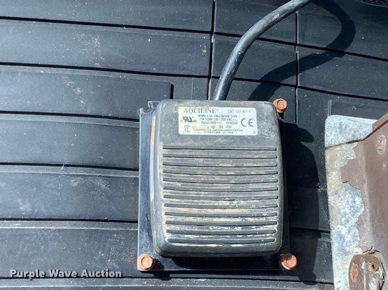 image for item KX9838 2012 RBR   Vector 300 applicator