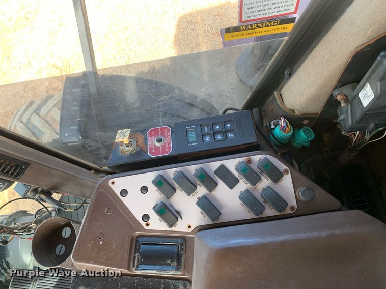 image for item KX9838 2012 RBR   Vector 300 applicator