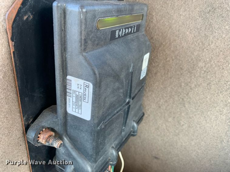 image for item KX9838 2012 RBR   Vector 300 applicator