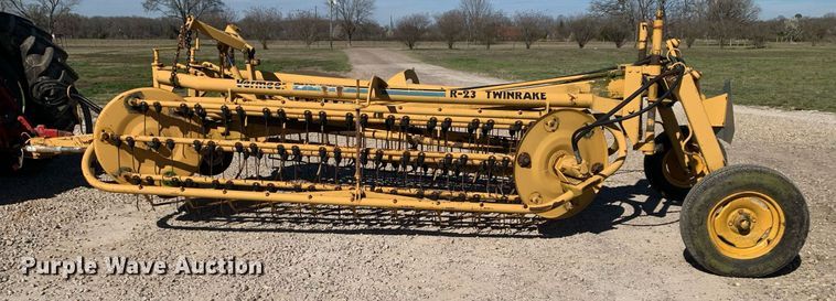 image for item KX9850 Vermeer R23 Twinrake hay rake