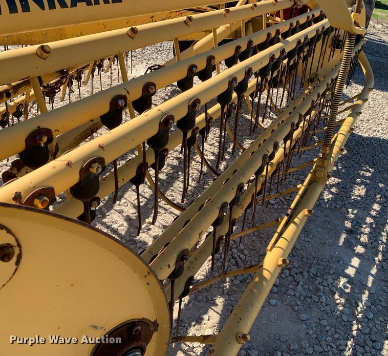 image for item KX9850 Vermeer R23 Twinrake hay rake