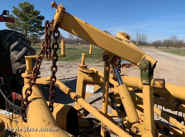 image for item KX9850 Vermeer R23 Twinrake hay rake