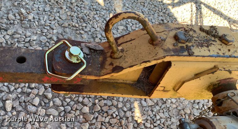 image for item KX9850 Vermeer R23 Twinrake hay rake