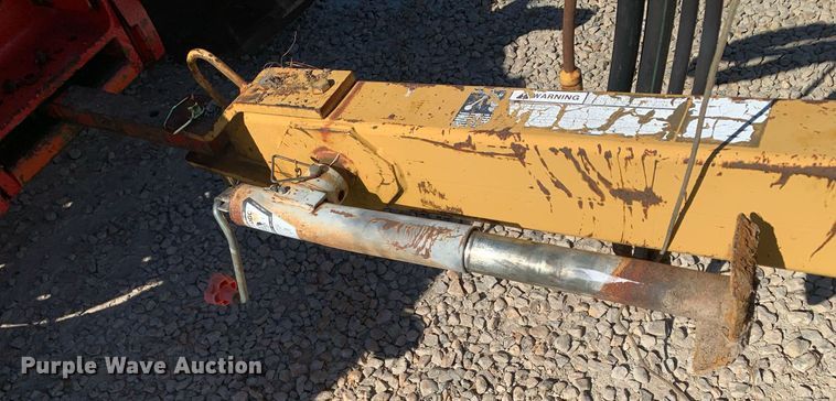 image for item KX9850 Vermeer R23 Twinrake hay rake