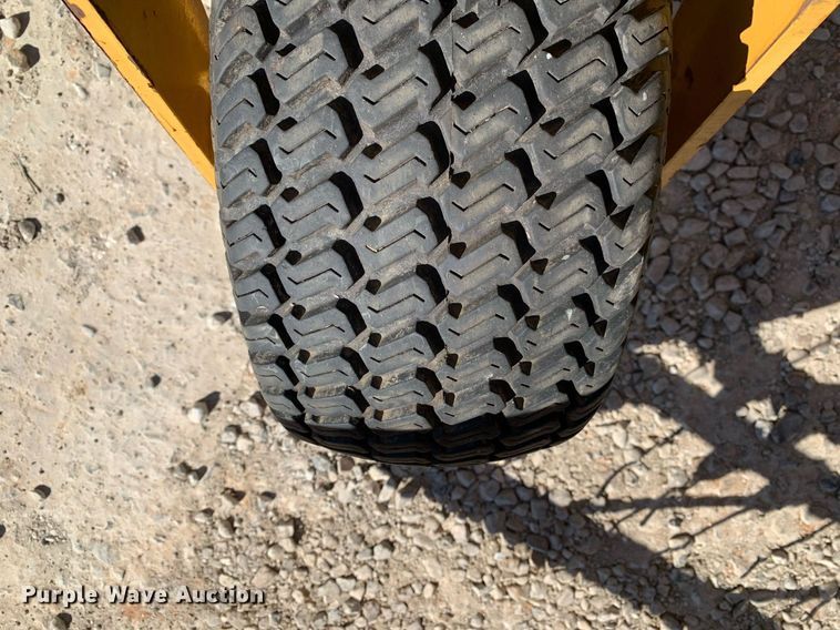 image for item KX9850 Vermeer R23 Twinrake hay rake