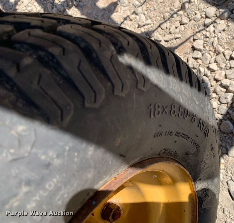 image for item KX9850 Vermeer R23 Twinrake hay rake