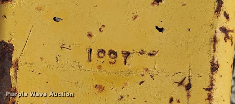 image for item KX9850 Vermeer R23 Twinrake hay rake