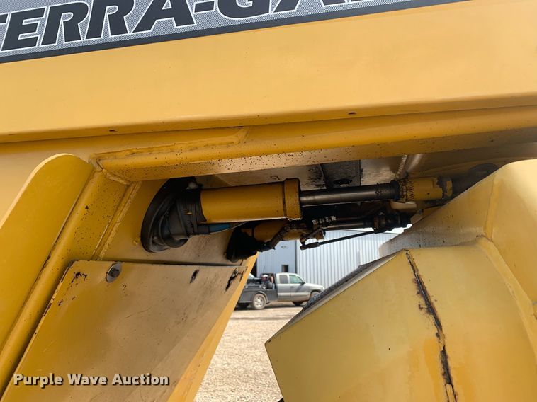 image for item KX9851 2005 Ag-Chem 8103 applicator