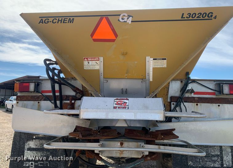 image for item KX9851 2005 Ag-Chem 8103 applicator