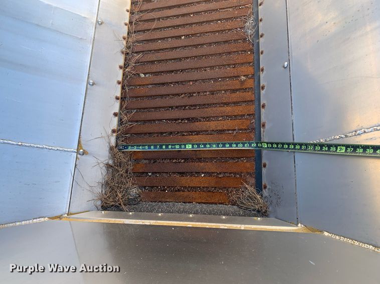 image for item KX9851 2005 Ag-Chem 8103 applicator