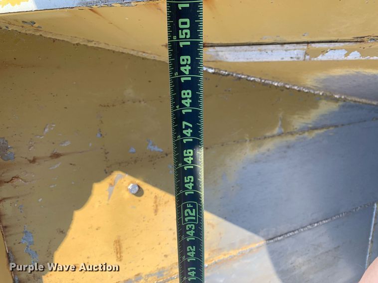 image for item KX9851 2005 Ag-Chem 8103 applicator