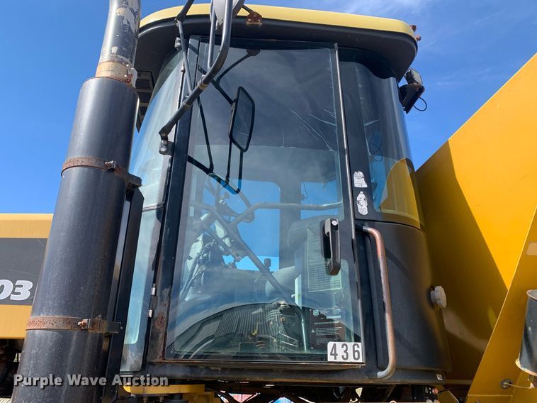 image for item KX9851 2005 Ag-Chem 8103 applicator