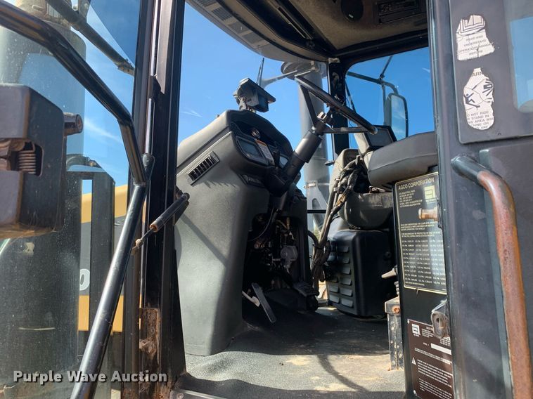 image for item KX9851 2005 Ag-Chem 8103 applicator