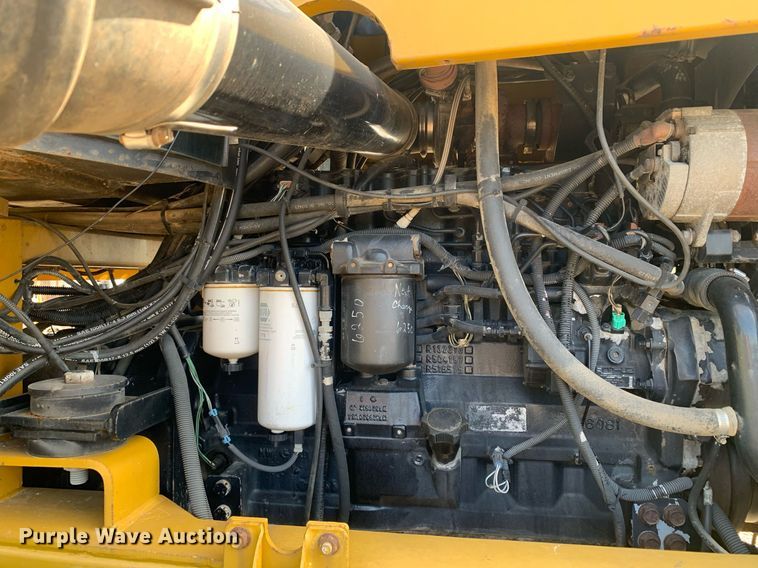 image for item KX9851 2005 Ag-Chem 8103 applicator