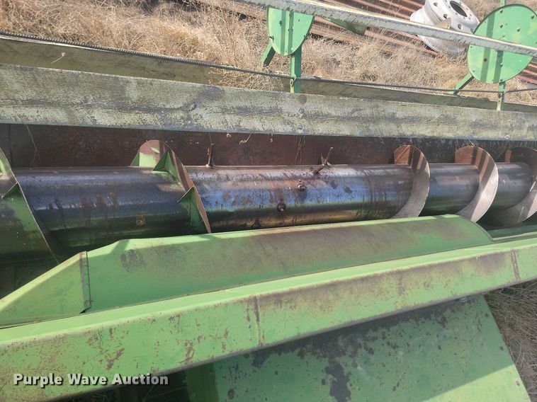 image for item LA9690 John Deere  95 combine